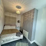 Comfortable With Free Parking * Cleator