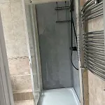 Comfortable With Free Parking Cleator